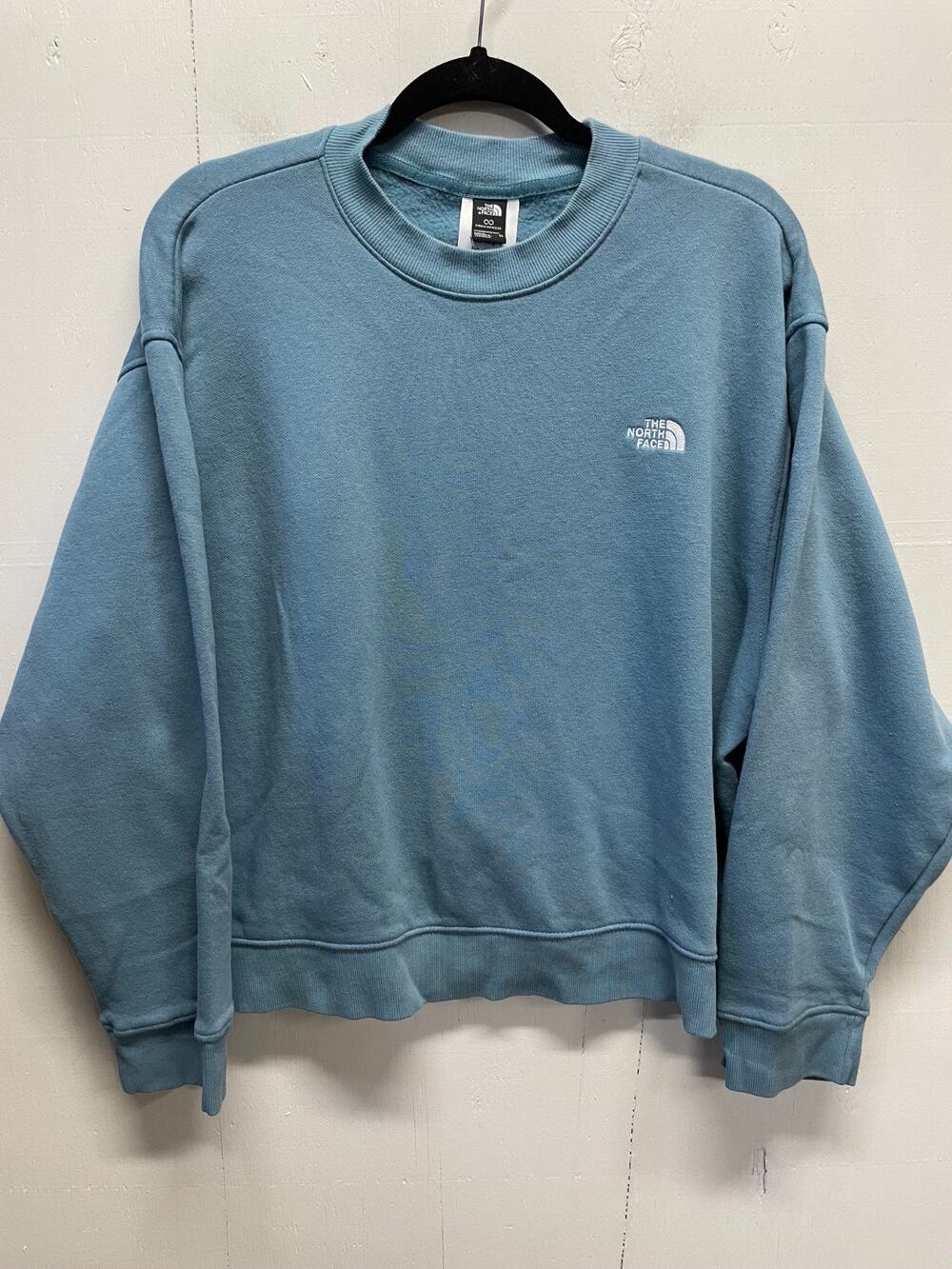 The North Face Women's Long Sleeve Oversized Cropped Sweatshirt Size XL Blue